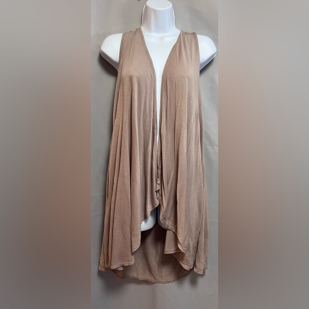 Modern‎ attraction Beige Racerback Cover-Up Cardigan Sleeveless Vest Sz Large